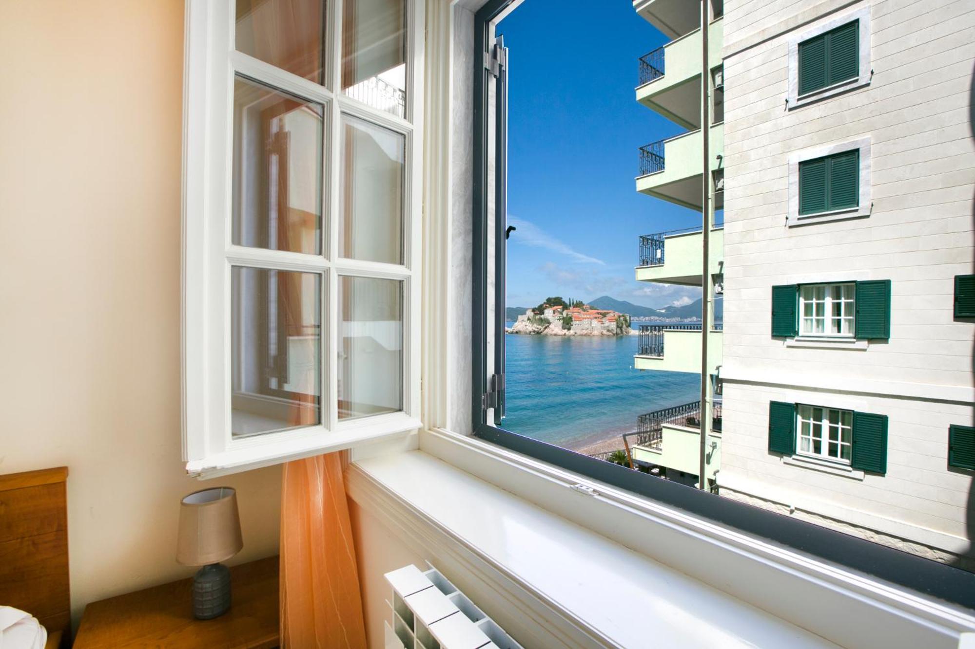 Montesan Luxury Apartments Sveti Stefan Doo Plava Vila Exterior photo